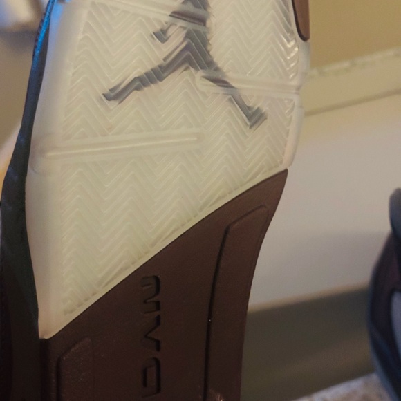 Air Jordan 5s Burgundy’s Brand New never even worn or tried on! - Picture 2 of 8